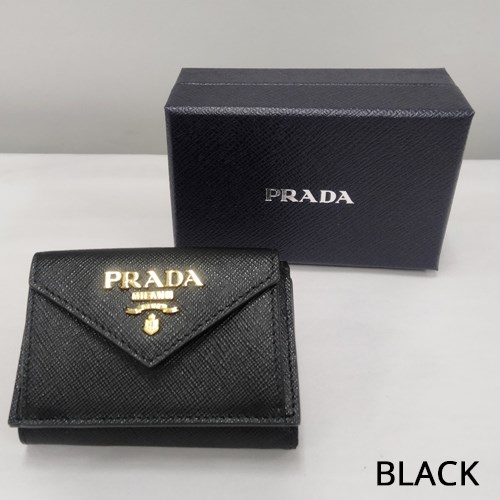 PRADA（プラダ） 【爆買】PRADA サフィアーノレザー 財布 三つ折り