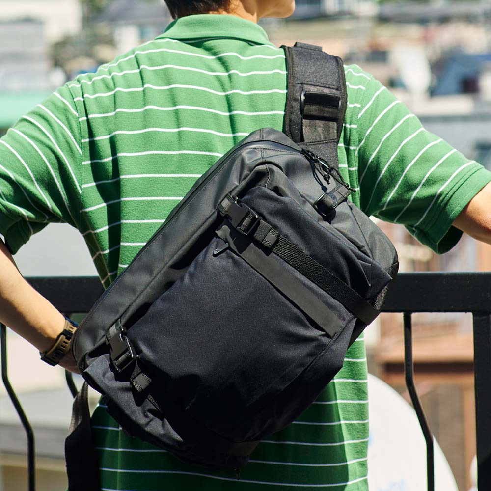 CHROME（クローム） カデット マックス スリング バッグ CHROME KADET