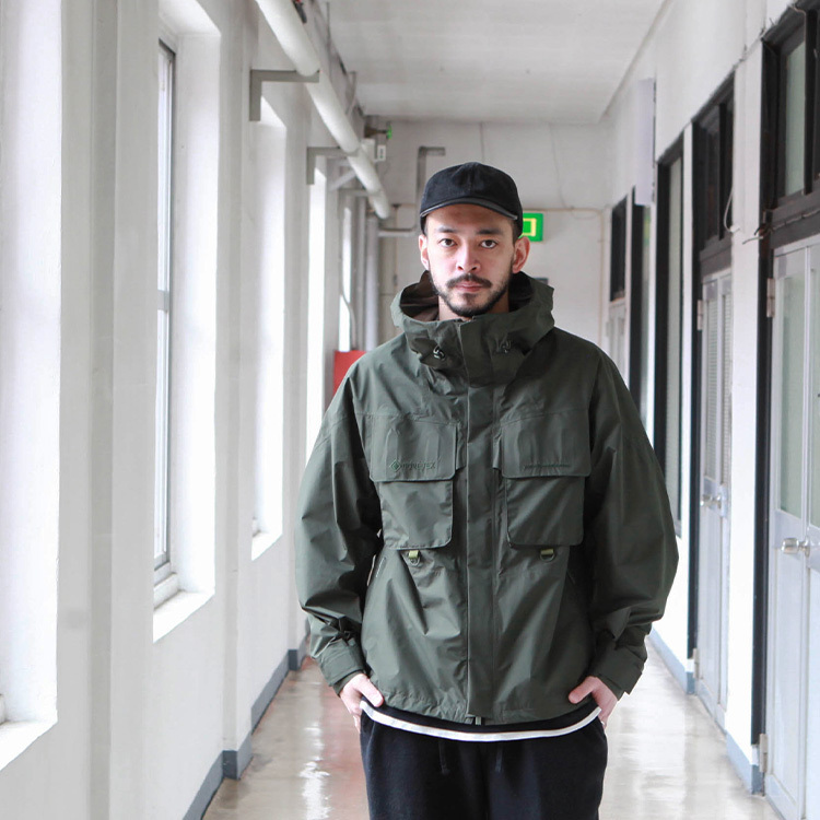 WHITE MOUNTAINEERING（ホワイトマウンテニアリング） アウター