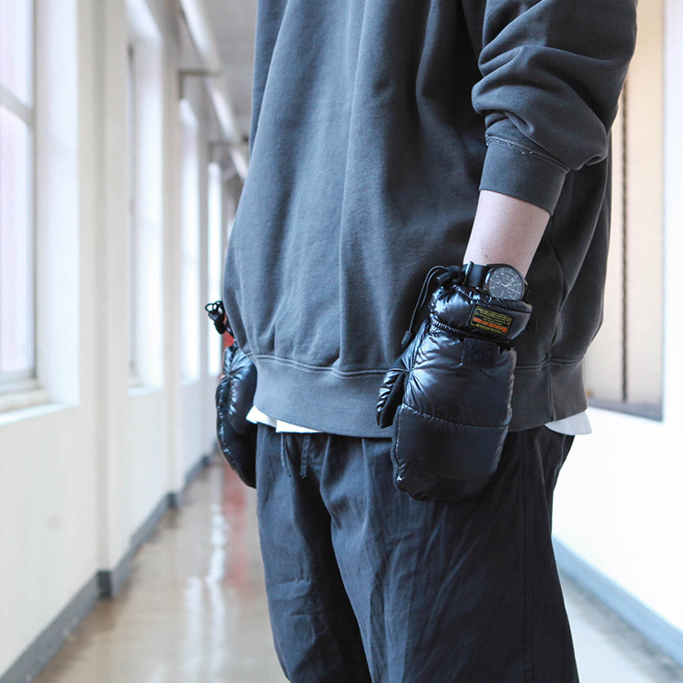 NH ネイタルデザインx NANGA 新品未使用品 ダウングローブ オリーブ