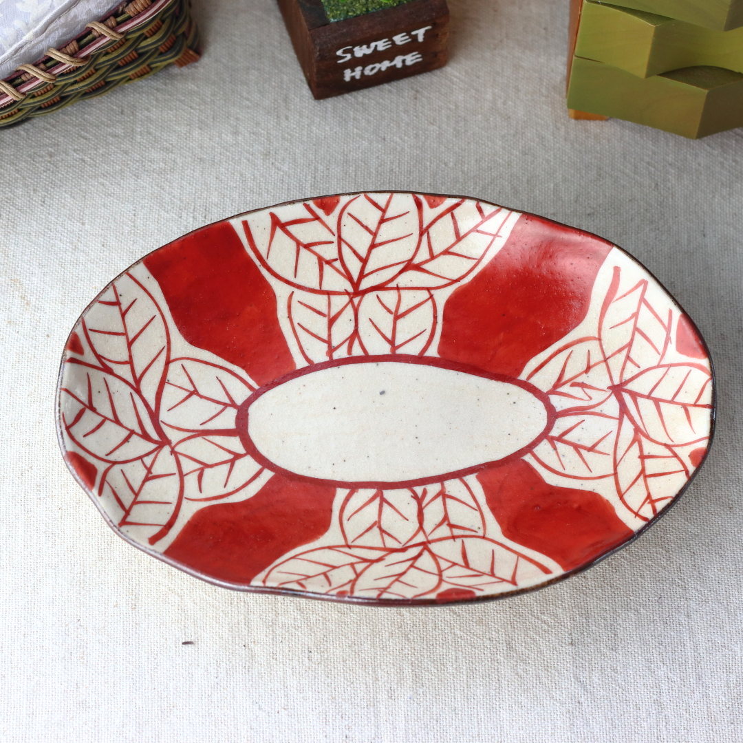 赤絵三善 煮魚が似合う手描き三ツ足楕円皿 22cm 美濃取寄 日本製 美濃