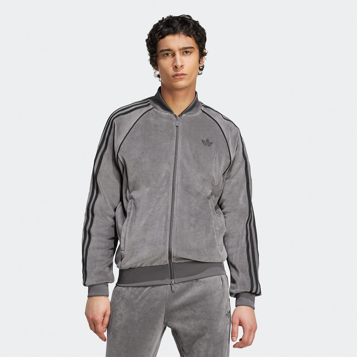 adidas Originals アディダス ベロア スーパースター SST アディカラー