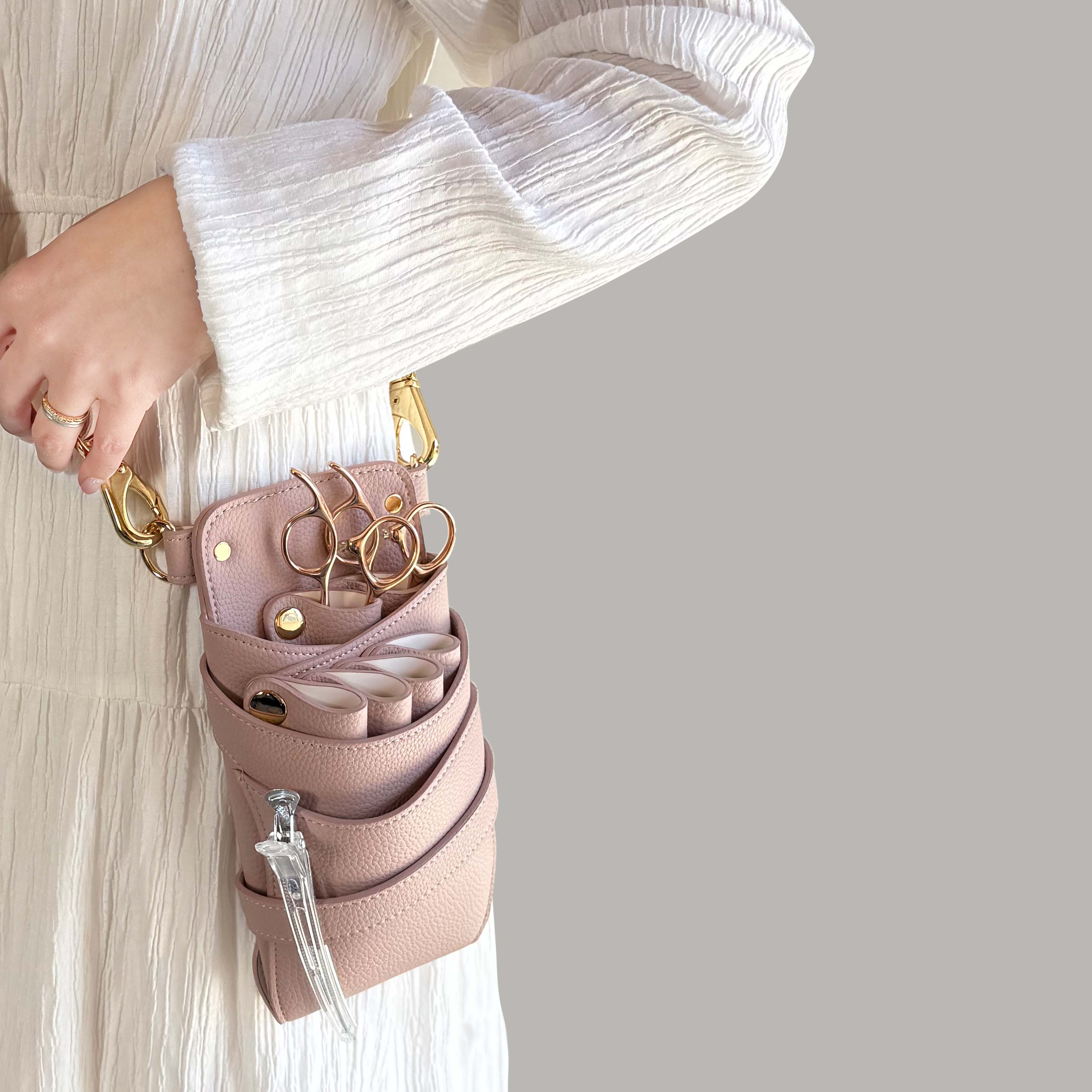 DEEDS シザーケース 美容師 シエーナ no.389 ピンク（シボ加工） 4〜6