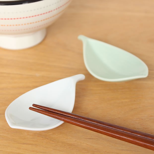白山陶器 箸置き おしゃれ 木の葉 波佐見焼 HAKUSAN : FavoriteStyle