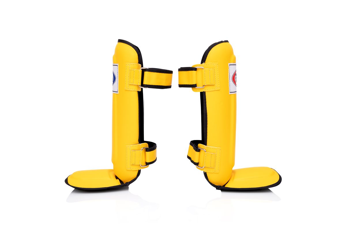 フェアテックス Fairtex シンガード SP3 すね当て ムエタイ キック