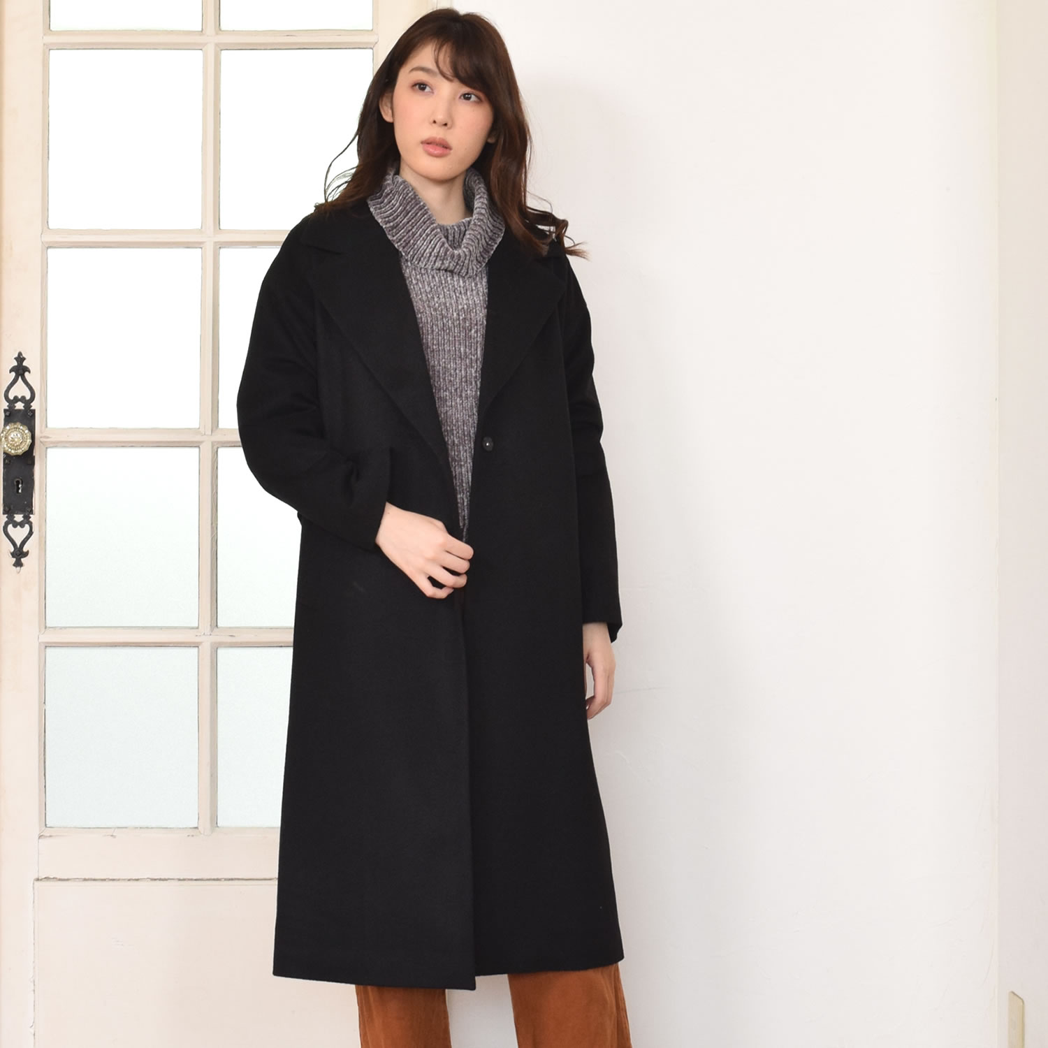 カシミア100 黒のチェスターコート クールストラティン 定価38万