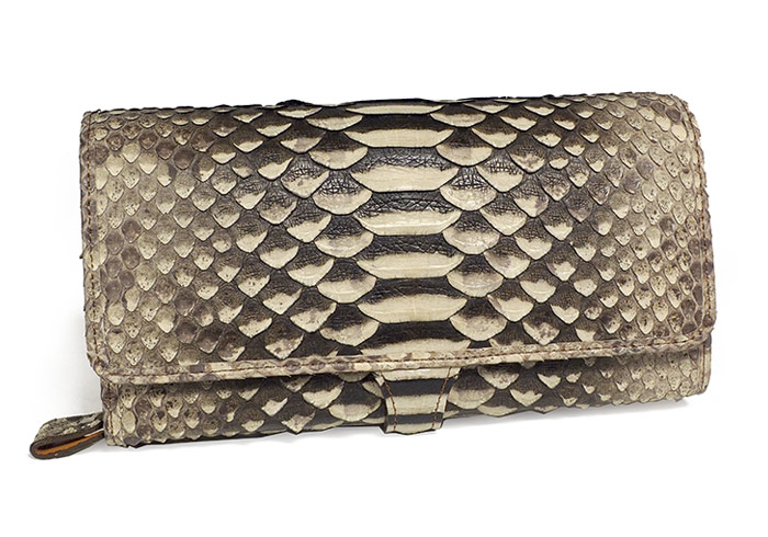 長財布 パイソン かぶせ長財布 ベロスナップ イージスパイソン フーシ