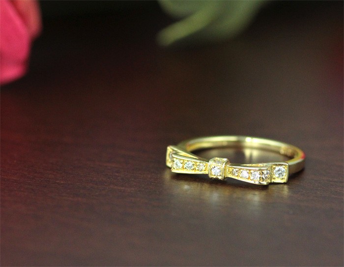 リング レディース 指輪 リボン ピンキーリング ダイヤモンド K10 爆