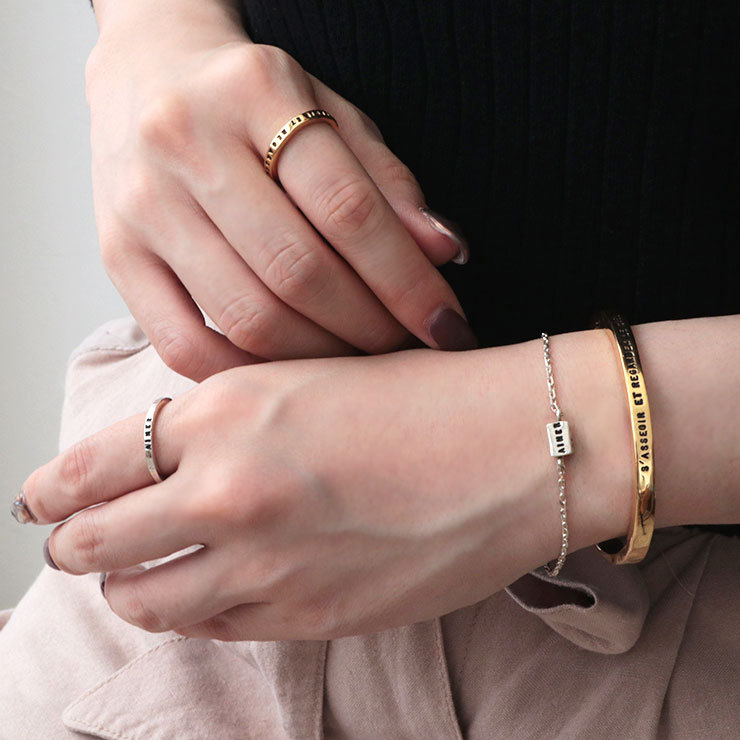 SERGE THORAVAL（セルジュ・トラヴァル） バングル シルバーアクセ