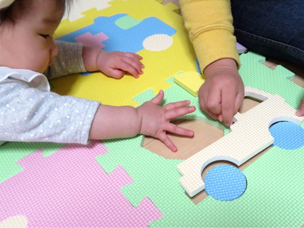 パズルマット ジョイントマット 乗り物 9枚入り 厚さ1cm （ フロア