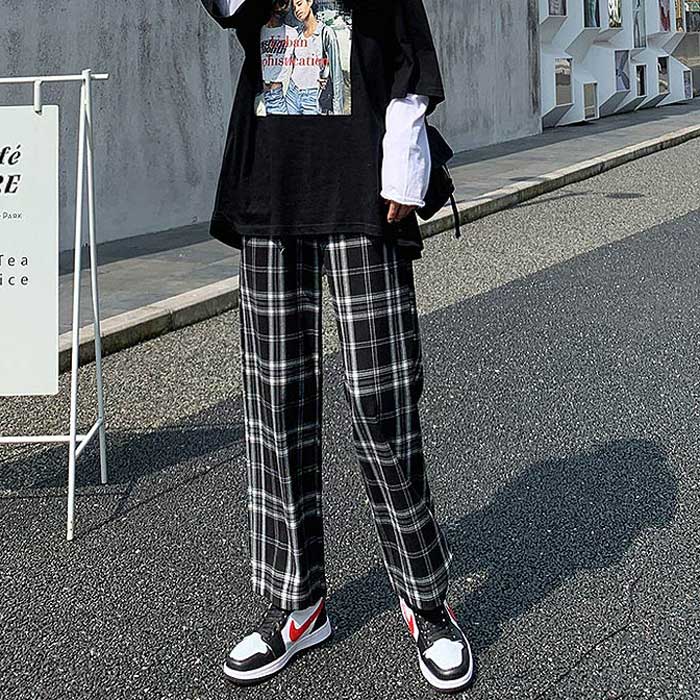 uricca（ウリッカ） パンツ レディース 黒 白 おしゃれ かわいい 30代