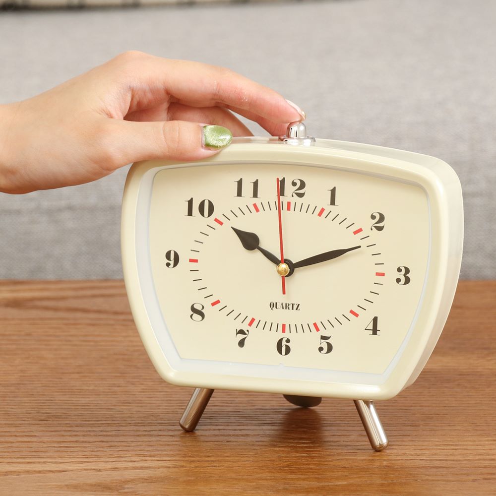 置き時計 レトロ 電池式 アメリカンレトロ 不二貿易 | 時計 置時計