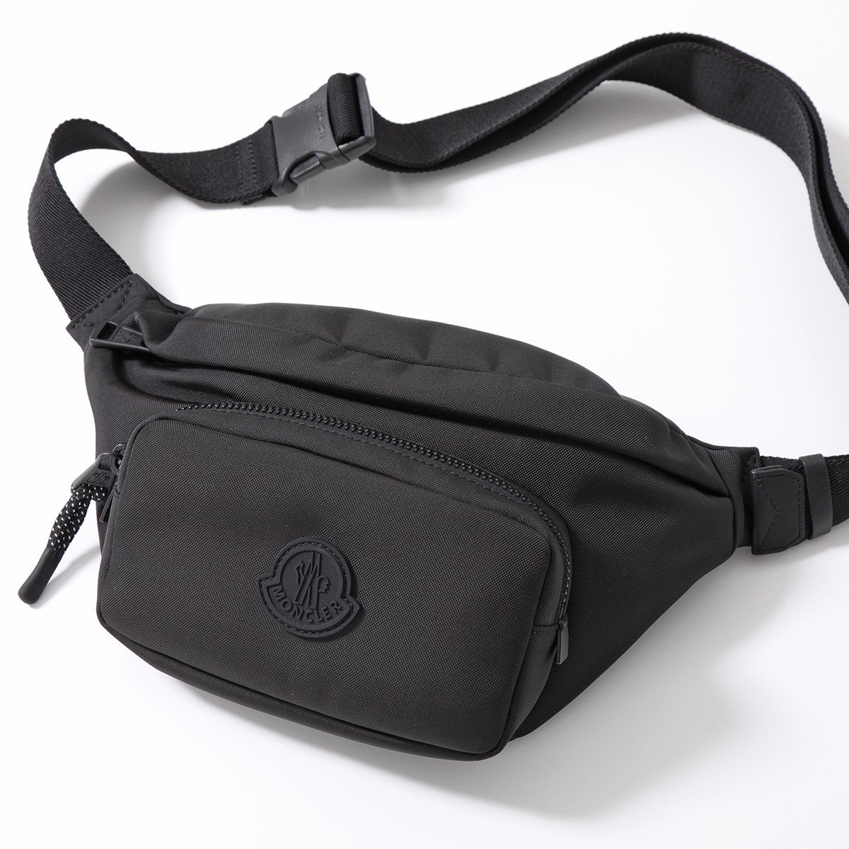 MONCLER（モンクレール） ボディバッグ DURANCE デュランス 5M00005