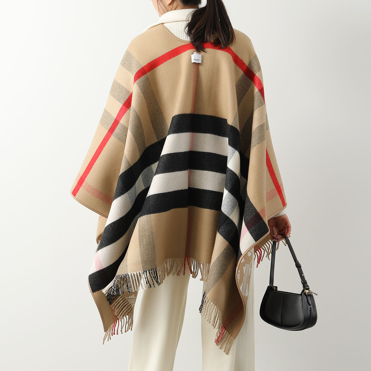 BURBERRY（バーバリー） ケープ ST TB HALF MEGA CAPE 8042219
