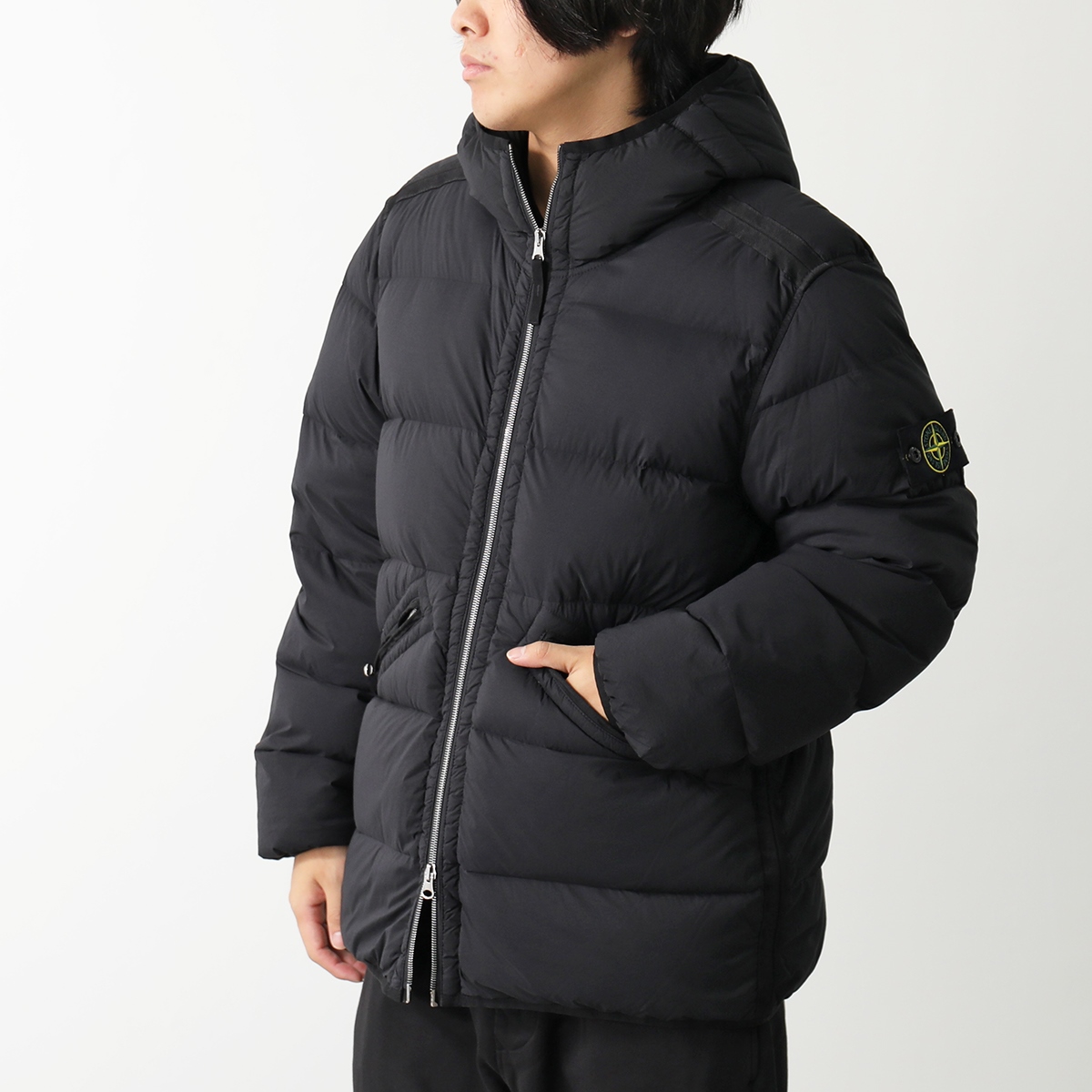 STONE ISLAND（ストーン アイランド） ダウンジャケット SEAMLESS