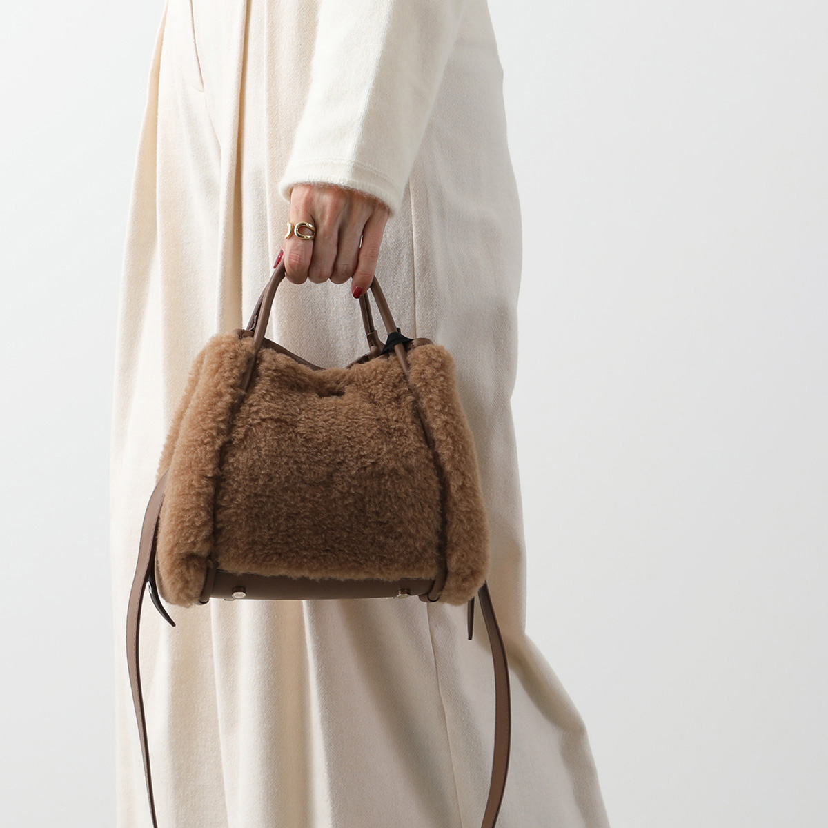 Max Mara（マックスマーラ） ハンドバッグ TMARINXS Tマリン