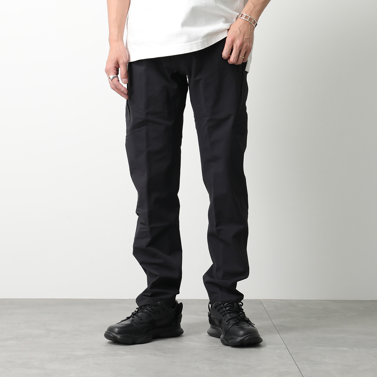 ARC'TERYX VEILANCE（アークテリクス ヴェイランス） アークテリクス