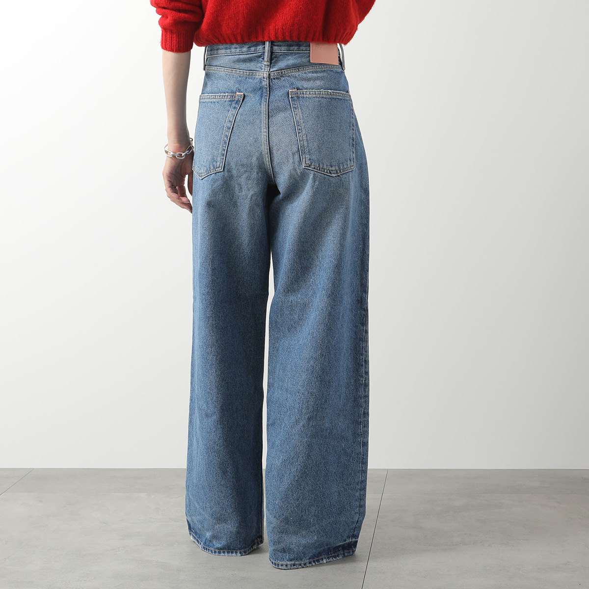 Acne Studios（アクネ ストゥディオズ） ジーンズ 1981 U VINTAGE BLUE