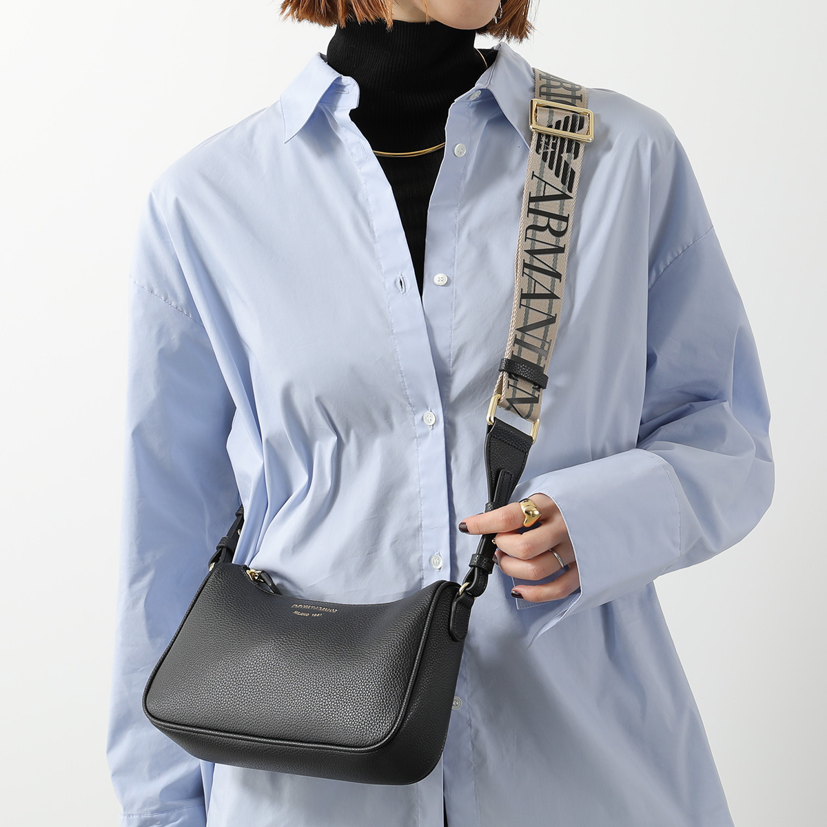 EMPORIO ARMANI エンポリオアルマーニ ショルダーバッグ EW000539