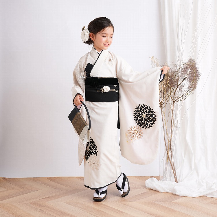 レンタル 七五三 着物 7歳 セット JAPAN STYLE レトロ モダン 花 白系