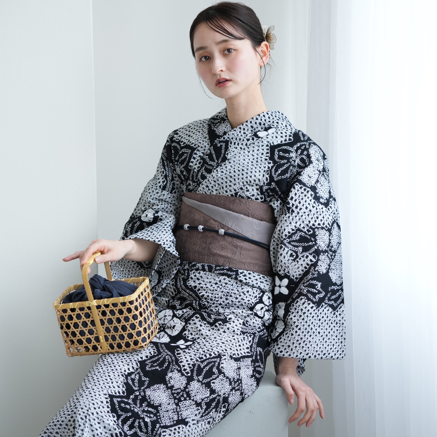 utatane 浴衣 レディース セット 有松絞り 浴衣3点セット 黒地に花露