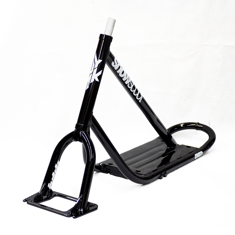 スノースクート SNOWSCOOT 新 ONE-D ワンディ スノーモト スノーバイク