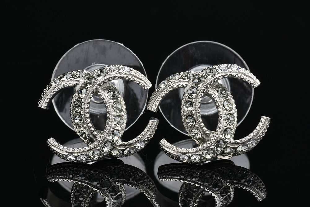 CHANEL（シャネル） ココマーク ラインストーン ピアス シルバー