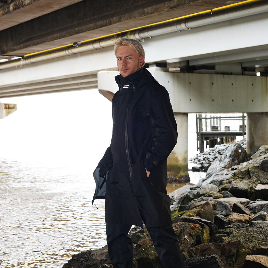 Alk Phenix – Umbrella Coat Review – SHELLZINE