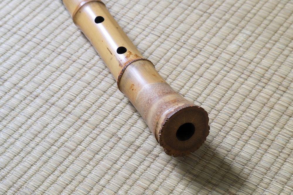 尺八とはどんな楽器？古来より存在する日本を代表する木管楽器！ | 尺