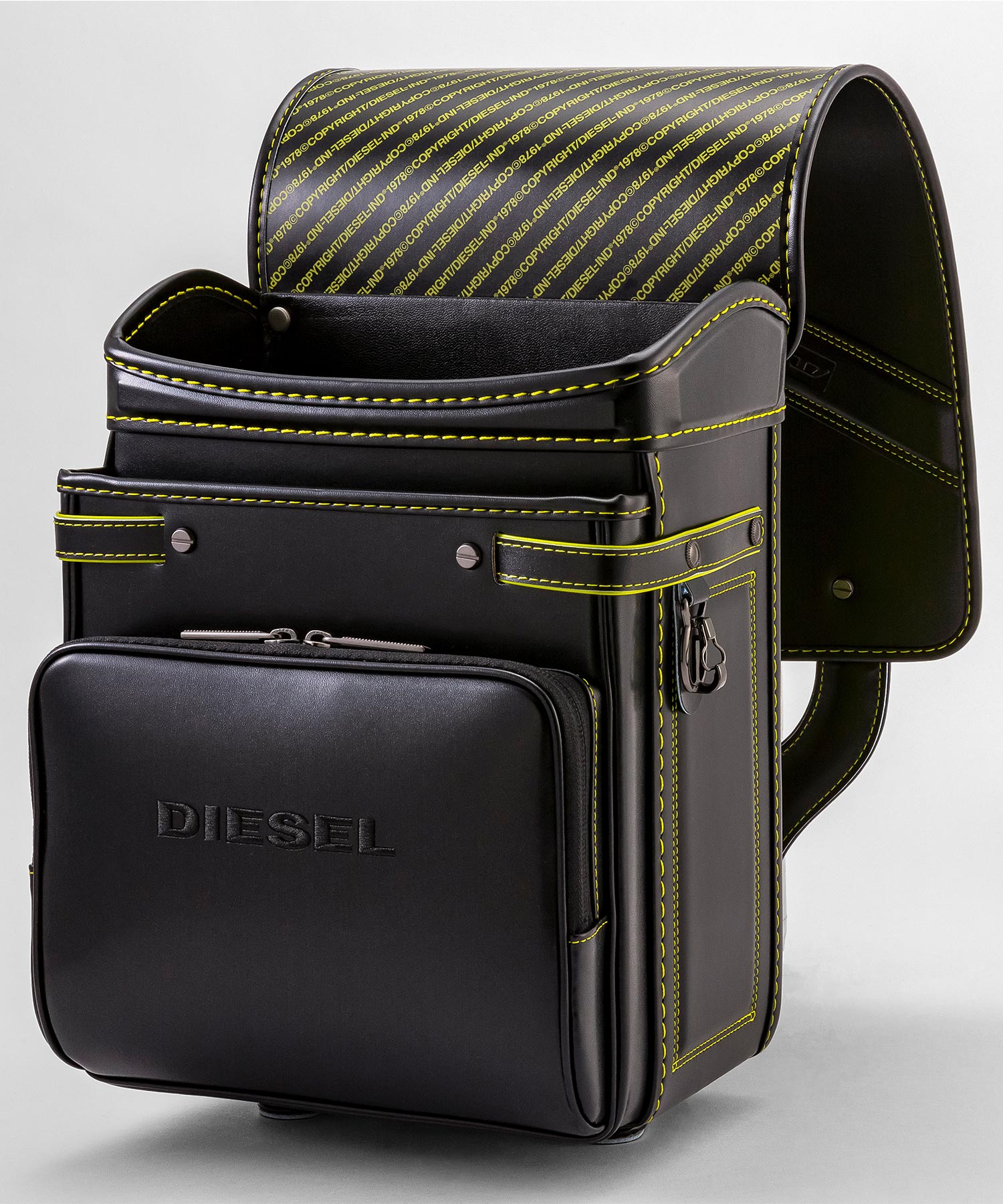 DIESEL(ディーゼル)EMBOSSED 5TH POCKET(エンボスド 5TH ポケット