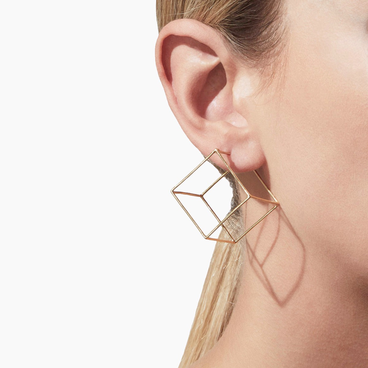 Square Pierce 25 - SHIHARA