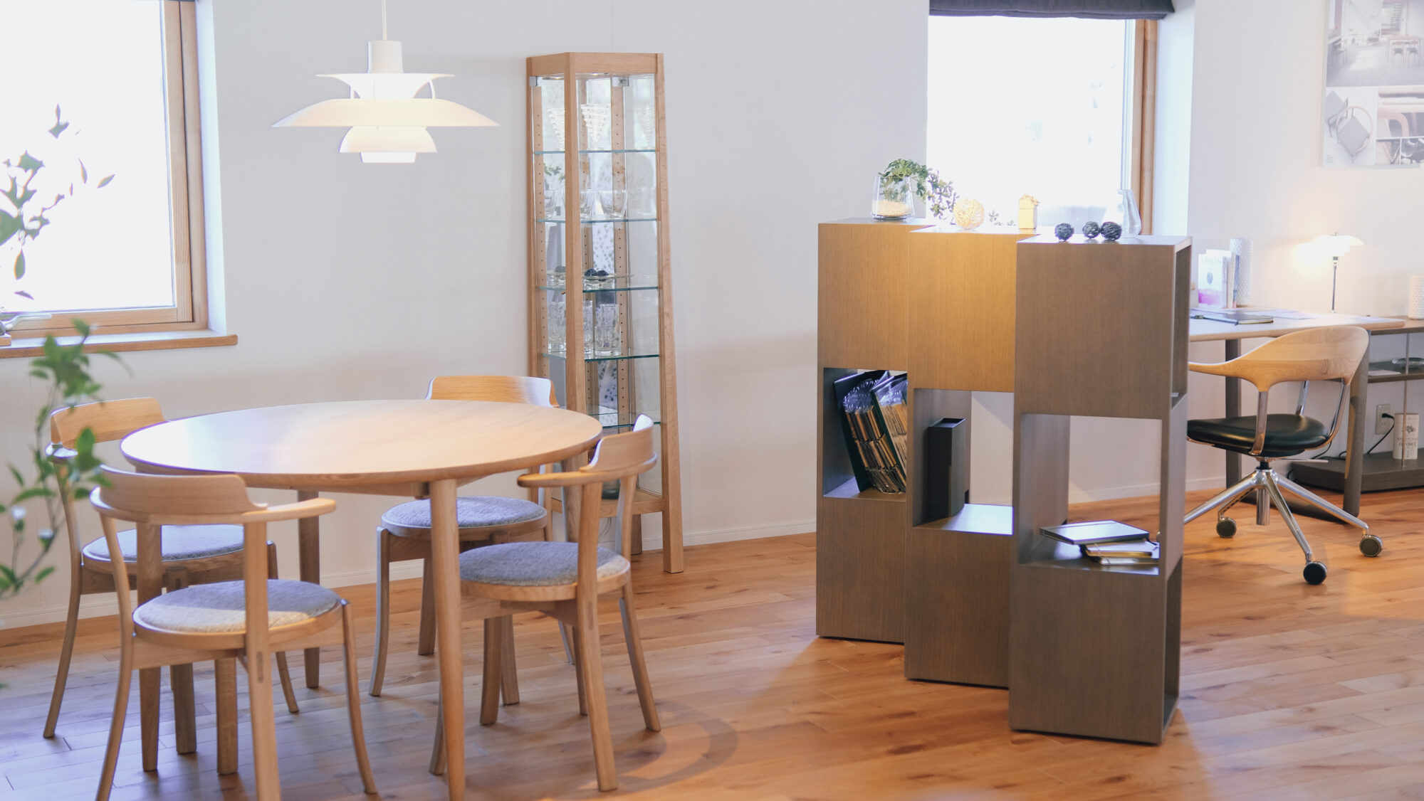 マム ダイニング EXテーブル | 塩田家具 リヴリア