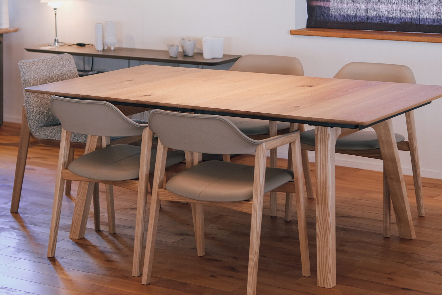 テン ダイニング EXソリッドテーブル | 塩田家具 リヴリア