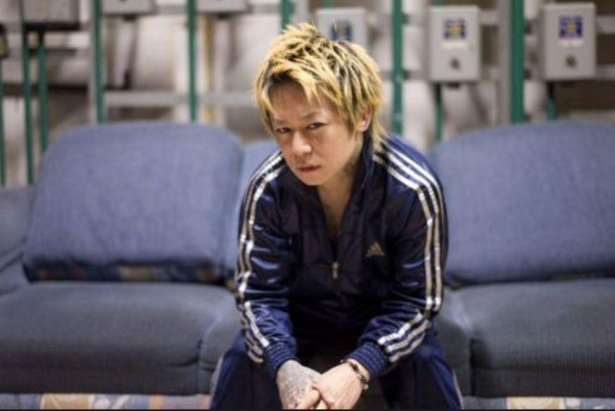 検証】DIR EN GREY京が残響の血脈で着用しているadidasのジャージは