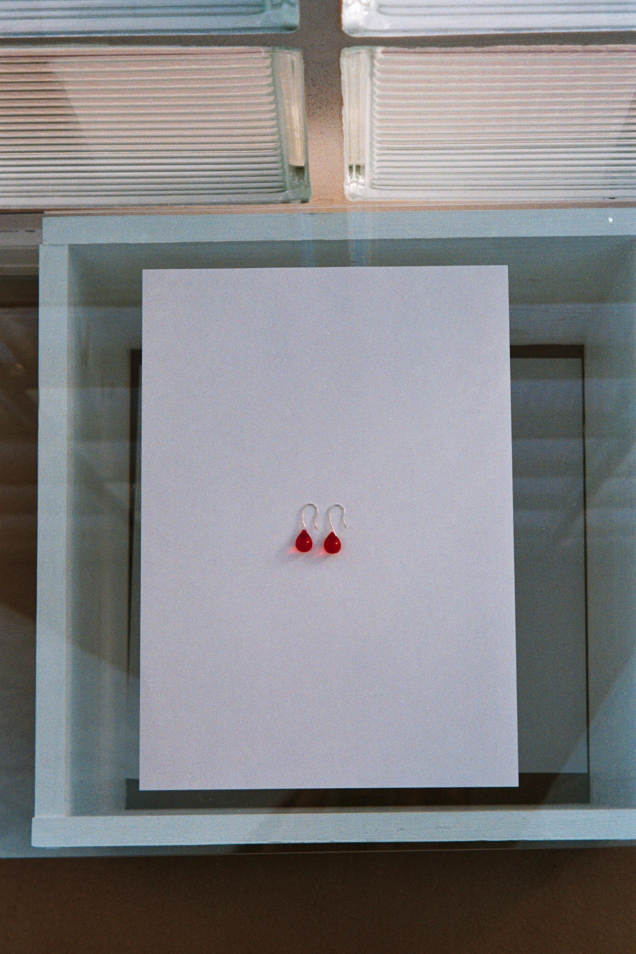 Gota Mini earrings - Red – Sisi Joia