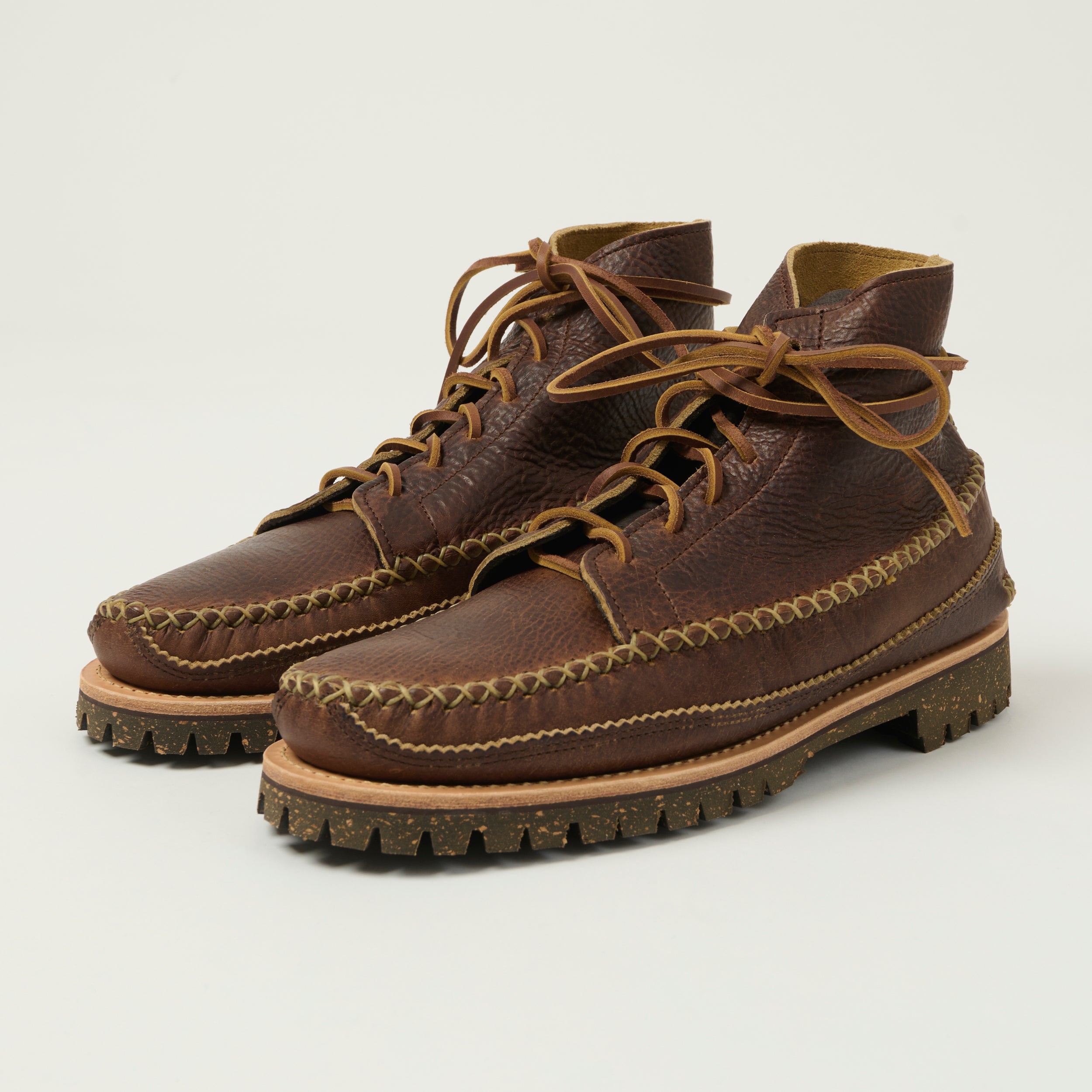 Yuketen All Handsewn Maine Guide 6 Eye Boot - G Black – SON OF A STAG