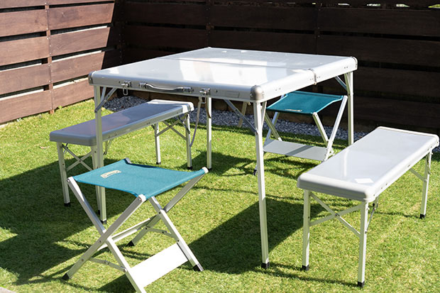 Colemanキャンピングセット 折畳テーブル+折畳椅子2脚 キャンプ道具