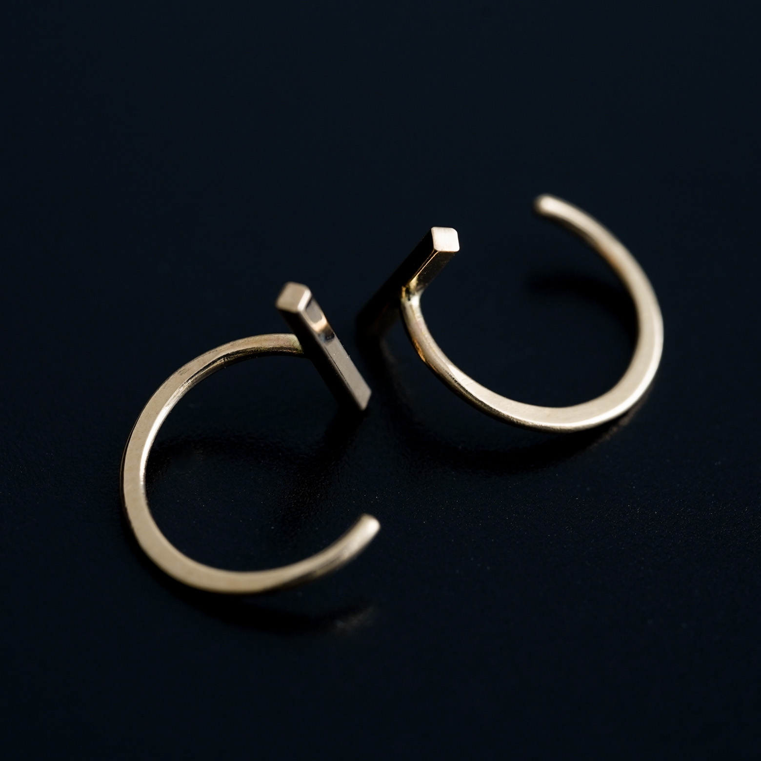 Bar Hugger Earrings (Melissa Joy Manning) - SOURCE objects（ソウス