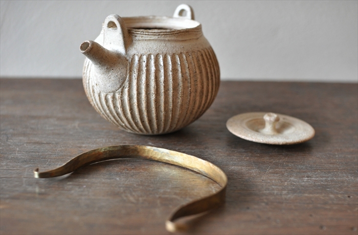 鈴木進：真鍮取手の急須（土瓶）｜うつわ SouSou｜Online Shop