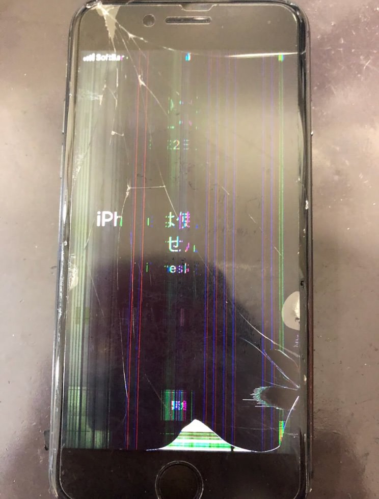 iphone画面割れ】どれだけ酷い状態（ガラス割れ・液晶漏れ、車に轢かれ