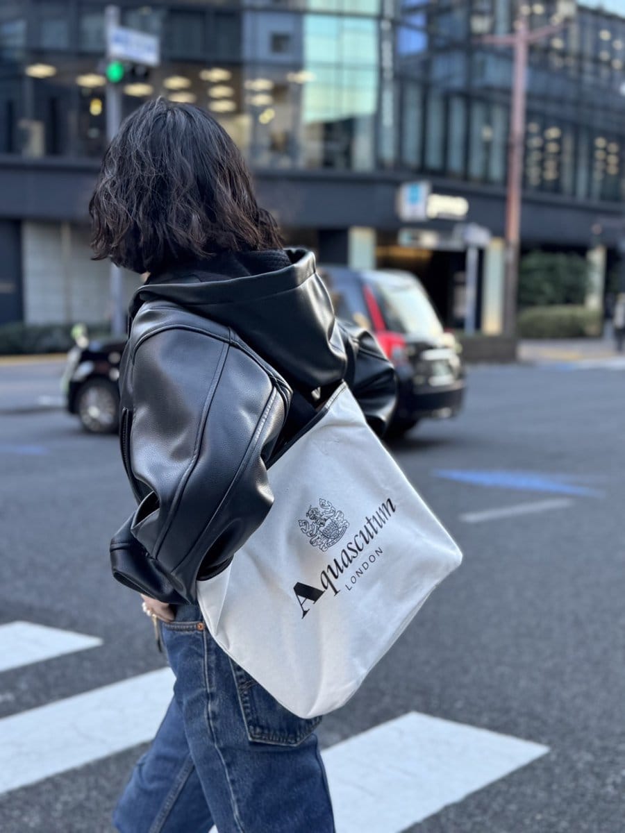 アクアスキュータムのお洒落バッグが付録で」シンプルビッグトートor