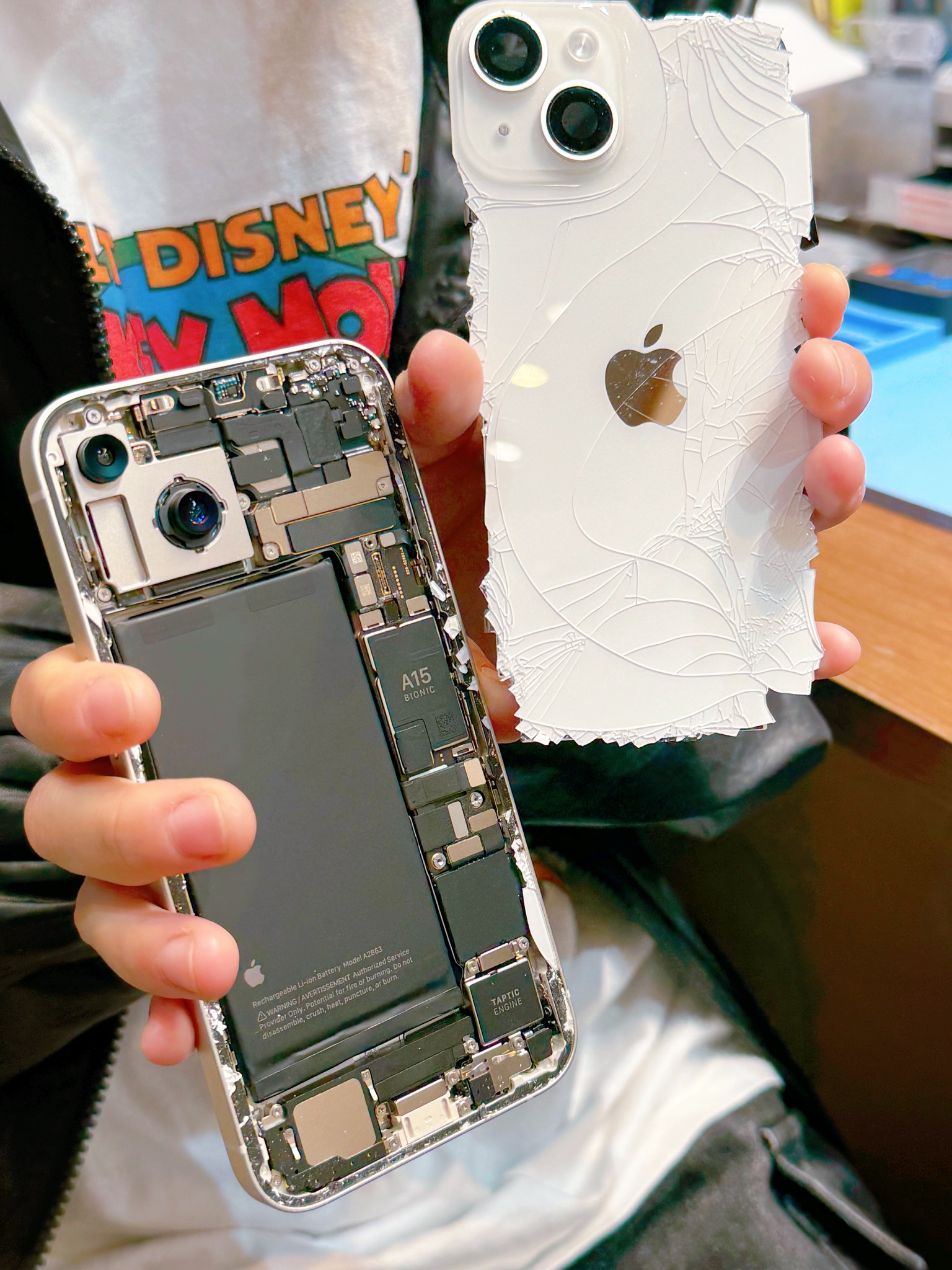 iPhone 14 BLUE 画面・背面ひびあり 128G カメラ使用不可 IMG_0710.jpg