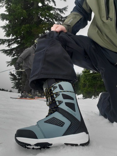 Salomon Dialogue Lace BOA SJ Review | Snowboarding Profiles