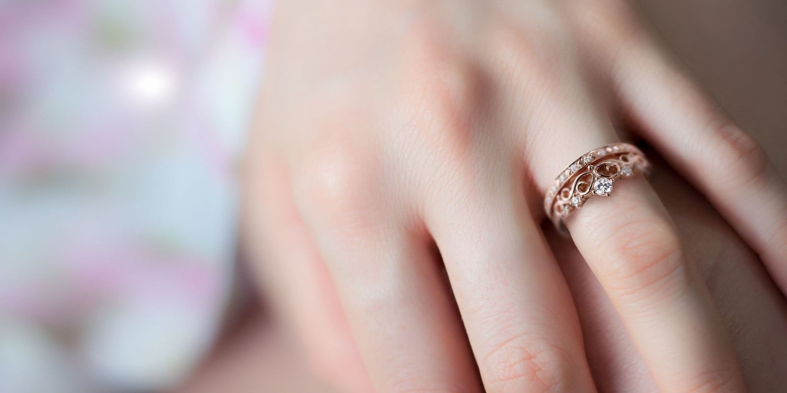 セットリング・婚約指輪と結婚指輪の重ね付け人気8選｜【公式】スノウ