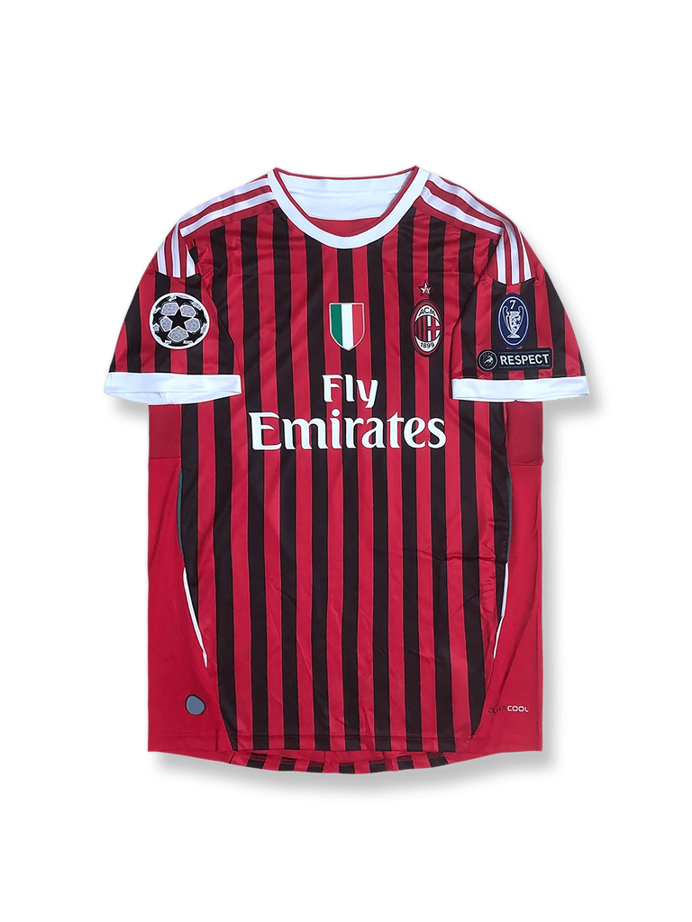 2011-12-acmilan-home-