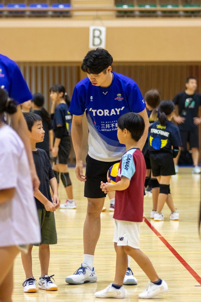 第4回東レアローズ静岡ジュニアバレーボール教室が開催されました