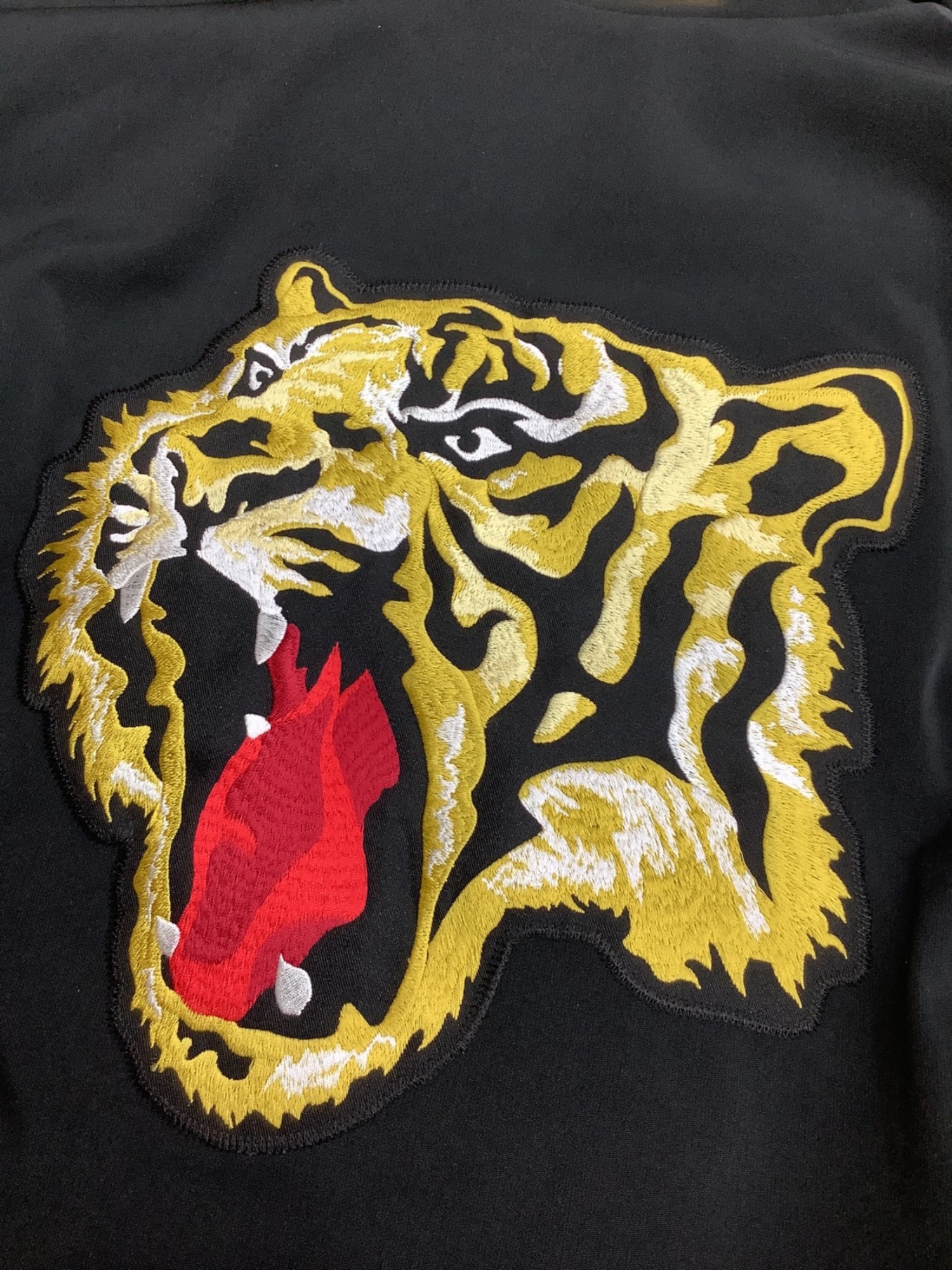 阪神タイガース 2019年グランドコート［薄手］サイズO(XL)ミズノ 阪神