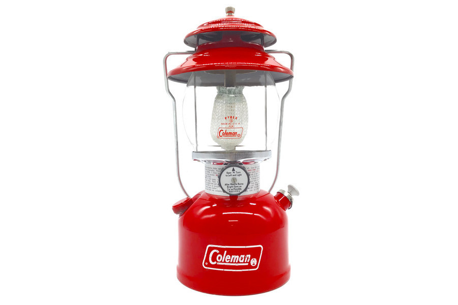 あのColeman(コールマン)の王道ヴィンテージランタン「200A」が未使用