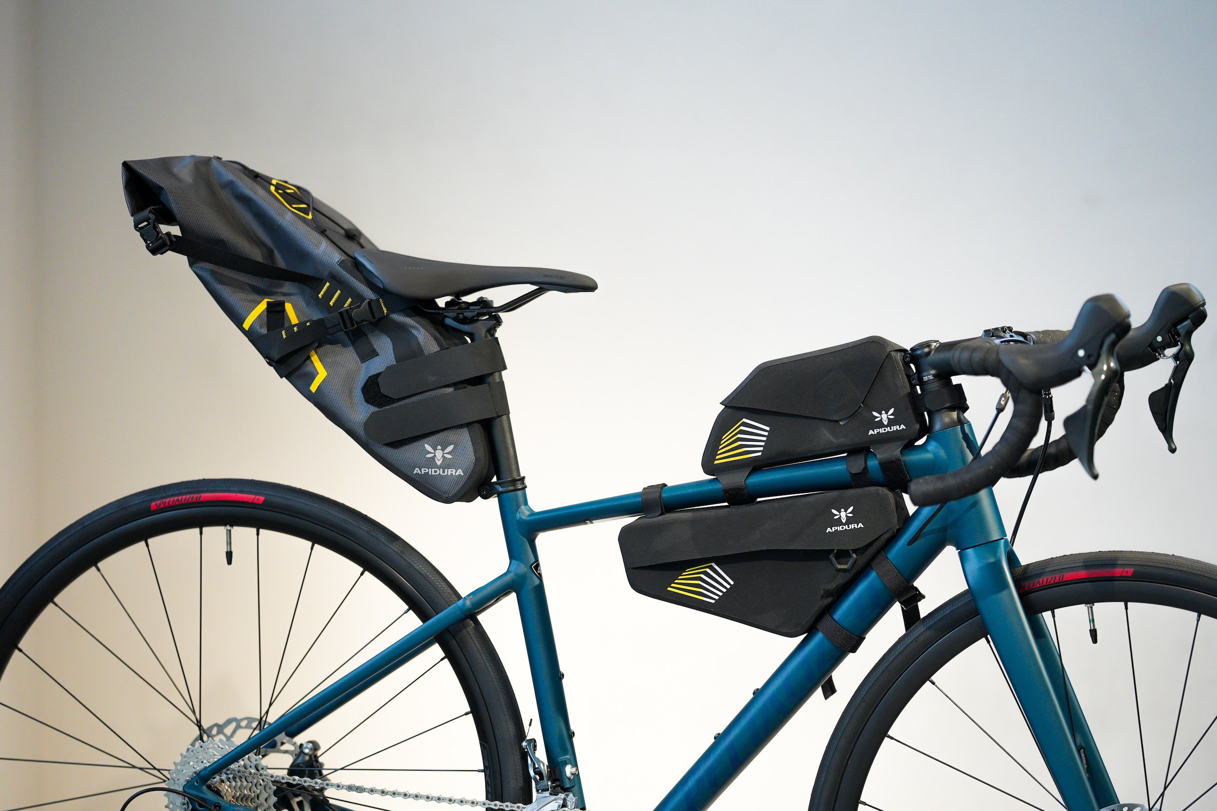 バイクパッキングならAPIDURA(アピデュラ)！ | スペシャライズド 福島