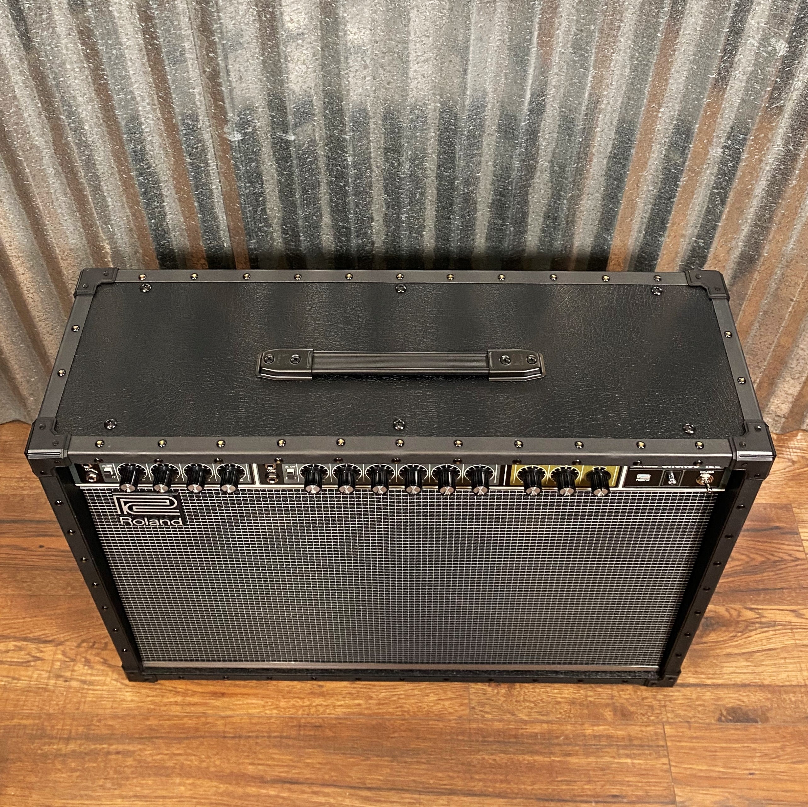 Roland JC-120 Jazz Chorus 120 Watt 2x12